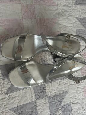 Mi Silver Strappy Block Heel Sandals